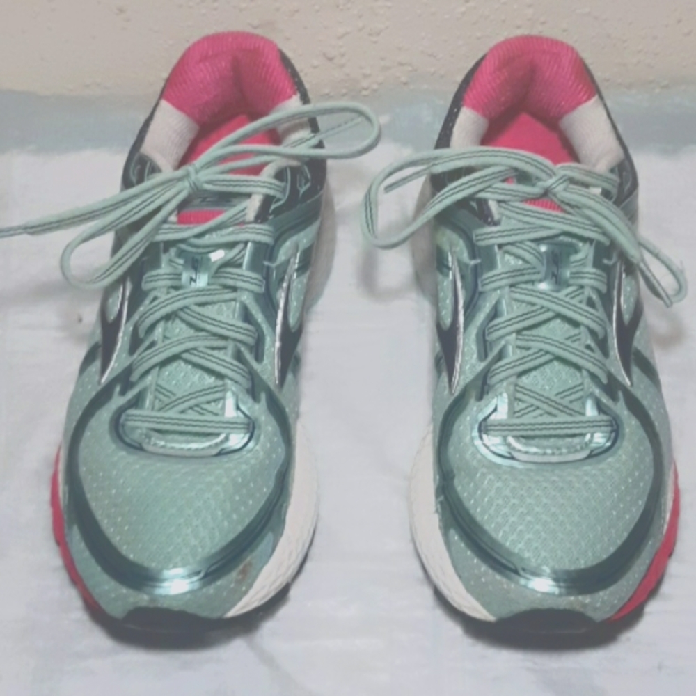 Womens Brooks GTS Running Shoes